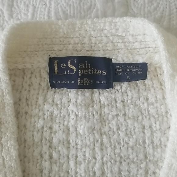 Vintage S Off-White Shrug Sweater 🌹 - Picture 8 of 9